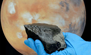 Ученые нашли метеорит со следами жизни