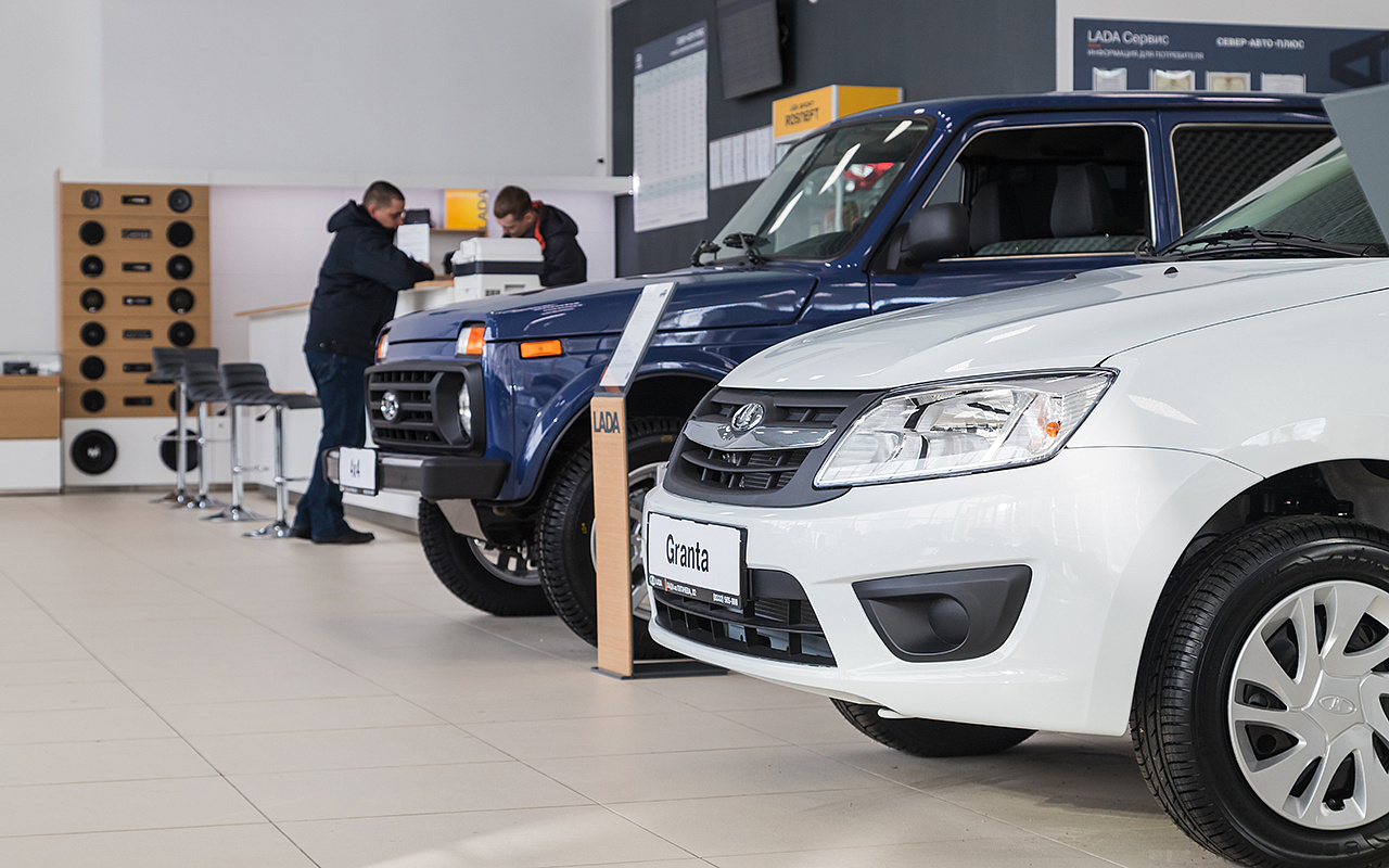 «АвтоВАЗ» призвали снизить цены на автомобили