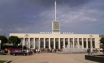 Градозащитники пытаются спасти исторические здания вокзалов от сноса в Петербурге — СМИ