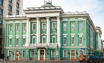 Генпрокуратура оспаривает собственность Дома союзов в Москве