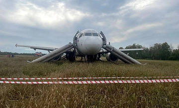 Самолёт, совершивший аварийную посадку на поле около Новосибирска, сможет продолжить полёты