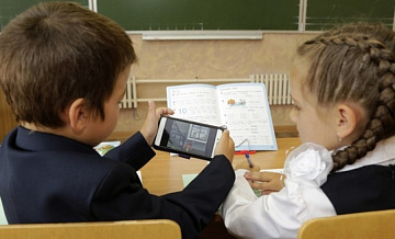 В школах могут запретить мобильные телефоны